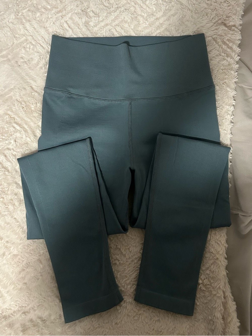 Athleta High-Waisted Ribbed Leggings in Teal